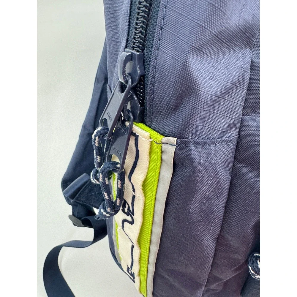 Vineyard Vines Navy Blue Lime Green Whale Logo Mesh Pocket Backpack RN 134578